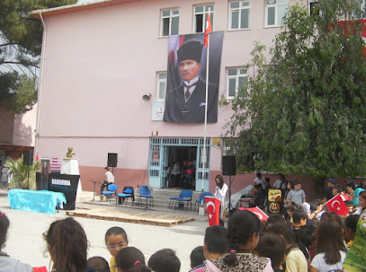 Muradiye Atatürk Ayser Kani Çelikel Ortaokulu