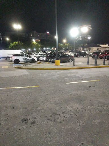 Department Store «Nordstrom Rack Buckhead Station», reviews and photos, 3495 Buckhead Loop NE, Atlanta, GA 30326, USA