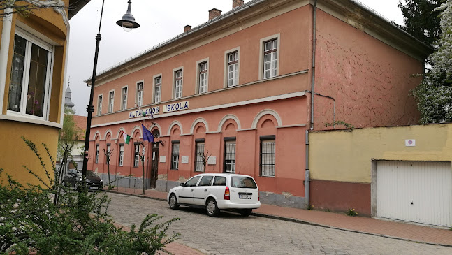 Értékelések erről a helyről: Tolna Megyei SZC Magyar László Szakképző Iskola, Dunaföldvár - Iskola