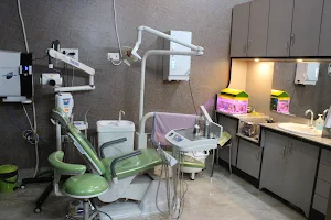 COSMODENT| Dr. PRERNA-BDS,MDS,FMC (GERMANY)| BEST DENTAL CLINIC PATNA/ROOT CANAL SPECIALIST & COSMETIC DENTIST image