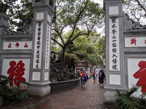 Thang Long Water Puppet Theatre