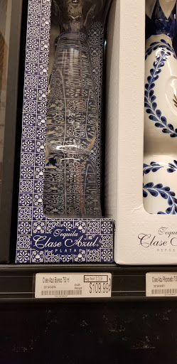 Liquor Store «Liquor Boy Wine and Spirits», reviews and photos, 5620 Cedar Lake Rd, St Louis Park, MN 55416, USA