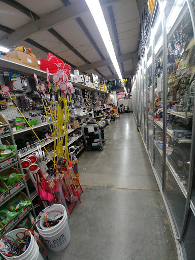Discount Store «Wheeler Dealer», reviews and photos, 1750 Mt Jefferson Ave, Woodburn, OR 97071, USA