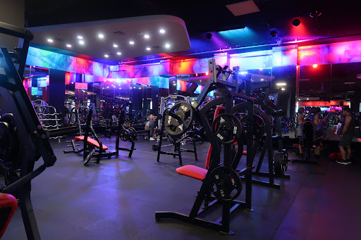 Health Club «USA FITNESS SUPER CENTER», reviews and photos, 13640 Foothill Blvd, Sylmar, CA 91342, USA