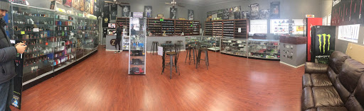 Tobacco Shop «Zerona Smoke Shop», reviews and photos, 1907 W Waltann Ln a, Phoenix, AZ 85023, USA