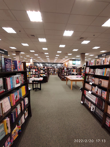 Book Store «Barnes & Noble Booksellers Pensacola», reviews and photos, 1200 Airport Blvd, Pensacola, FL 32504, USA