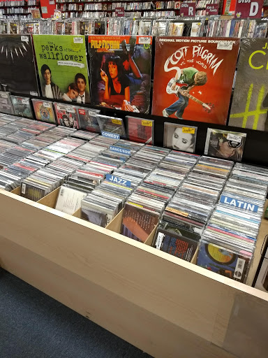 DVD Store «Vintage Stock», reviews and photos, 5351 NE Antioch Rd, Kansas City, MO 64119, USA