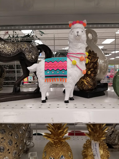 Clothing Store «Ross Dress for Less», reviews and photos, 1580 Foothill Blvd, La Verne, CA 91750, USA