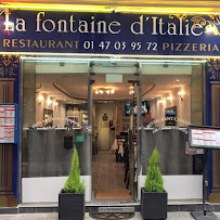 Bar du Restaurant italien Restaurant La Fontaine d'Italie à Paris - n°3