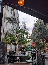 Atmosphère du Restaurant français La Robe et Le Palais à Paris - n°3