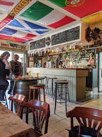 Atmosphère du Restaurant Café de la Terrasse à Marseillette - n°14