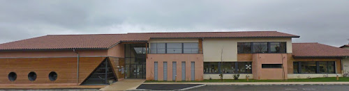 Ecole primaire à Dompierre-sur-Veyle