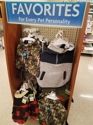 Pet Supply Store «PetSmart», reviews and photos, 248 Westminster Dr, Carlisle, PA 17013, USA
