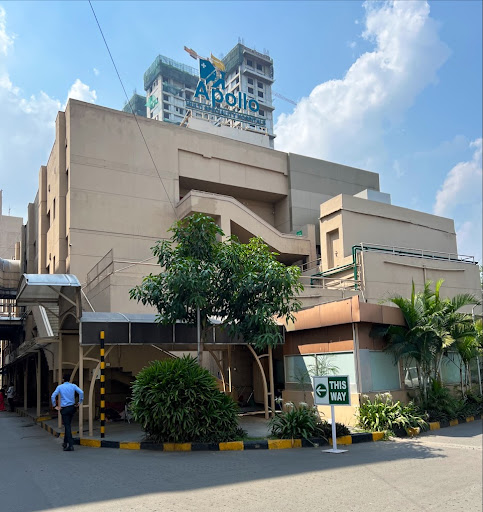 Best Pulmonologist - Dr. Suresh | Apollo Hospitals | Kolkata