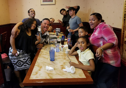 Shopping Mall «Prospect Plaza Shopping Center», reviews and photos, 18-54 Kane St, West Hartford, CT 06101, USA