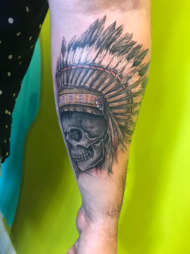 Explore frame tattoo ideas, creative tattoo ideas in Saint Petersburg, available at Buku Tattoo Studio