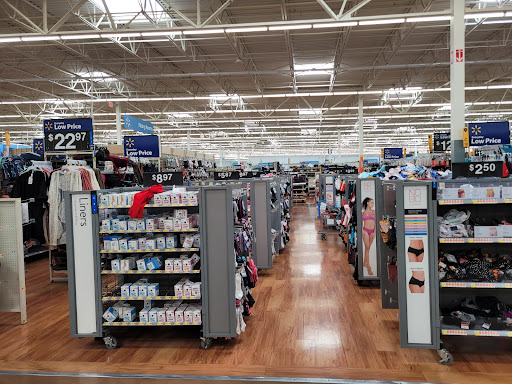 Department Store «Walmart Supercenter», reviews and photos, 14800 Fort Campbell Blvd, Oak Grove, KY 42262, USA