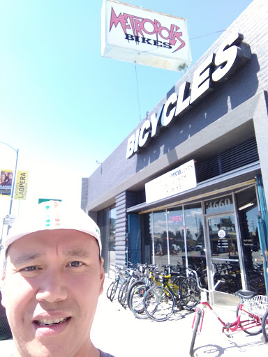 Bicycle Store «Metropolis Bikes», reviews and photos, 4660 Lankershim Blvd, North Hollywood, CA 91602, USA