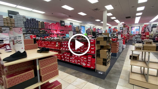 Shoe Store «Rack Room Shoes», reviews and photos, 18700 Limestone Commercial Dr, Pflugerville, TX 78660, USA
