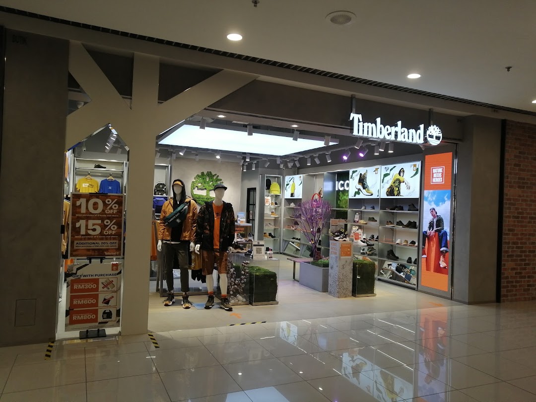 Timberland Queensbay Mall