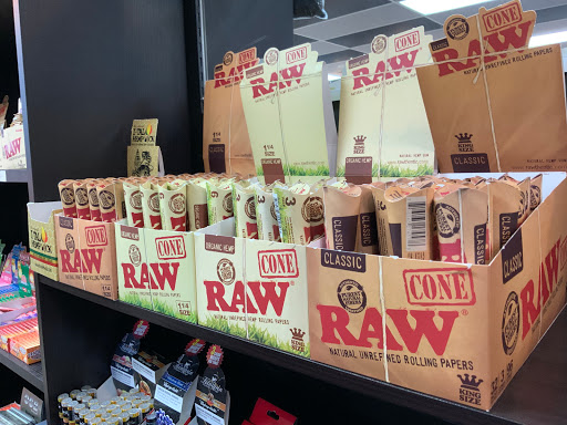 Tobacco Shop «Glass City Tobacco Inc», reviews and photos, 7600 Gardner Park Dr, Gainesville, VA 20155, USA