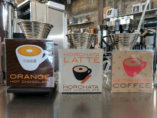 Donut Shop «Doughnut Plant», reviews and photos, 245 Flatbush Ave, Brooklyn, NY 11217, USA