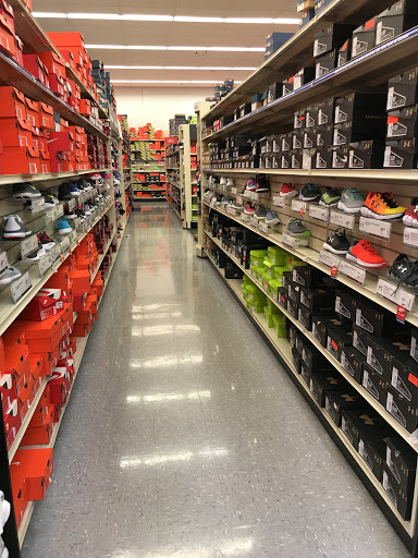 Sporting Goods Store «Academy Sports + Outdoors», reviews and photos, 16610 Southwest Fwy, Sugar Land, TX 77479, USA