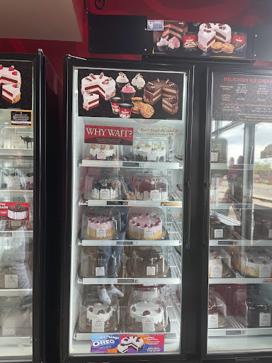 Ice Cream Shop «Cold Stone Creamery», reviews and photos, 7080 Mannheim Rd, Rosemont, IL 60018, USA