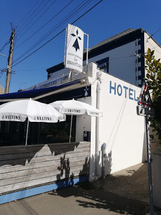 Extérieur hôtels Le Breton 44610 Indre