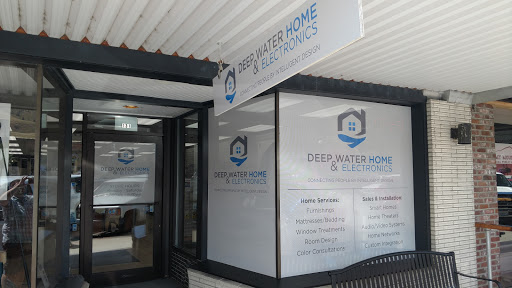 Electronics Store «Deep Water Electronics», reviews and photos, 131 E Woodin Ave, Chelan, WA 98816, USA