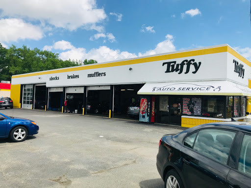 Auto Repair Shop «Tuffy Tire & Auto Service Center», reviews and photos, 3621 Jefferson Davis Hwy, Richmond, VA 23234, USA