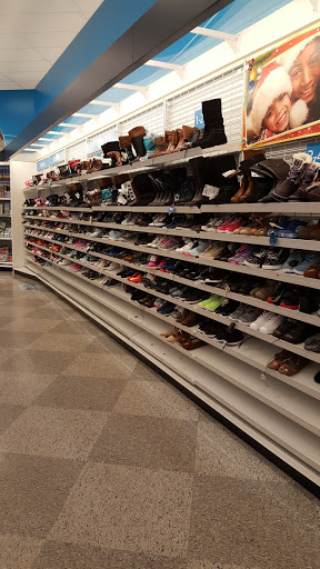 Clothing Store «Ross Dress for Less», reviews and photos, 1886 College St, Liberty, MO 64068, USA