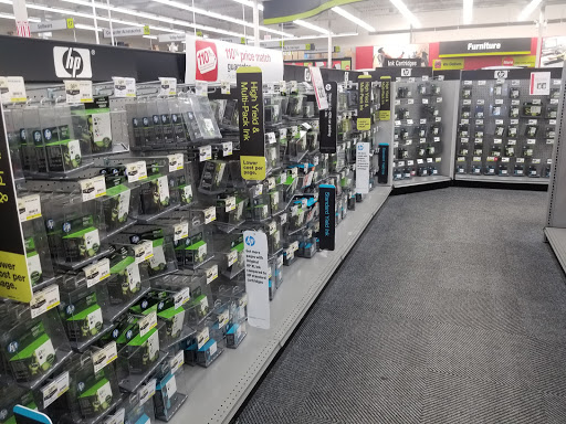 Office Supply Store «Staples», reviews and photos, 4920 Evergreen Way, Everett, WA 98203, USA