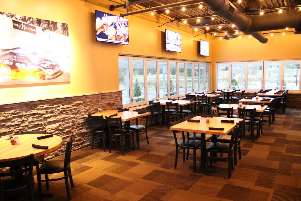 Klavon's Pizzeria & Pub 49203