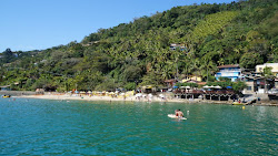Praia das Pedras Miudas'in fotoğrafı düz bir kıyı şeridi ile birlikte