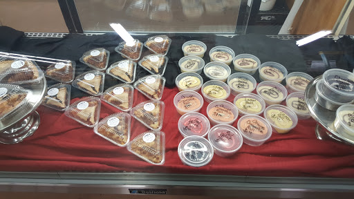 Produce Market «Davis Nursery & Country Market», reviews and photos, 1708 E 10th St, Jeffersonville, IN 47130, USA