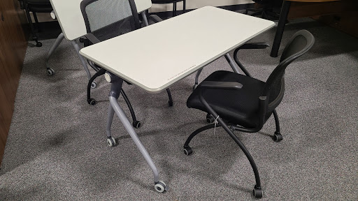 Office Furniture Store «St. Charles Office Furniture», reviews and photos, 710 Fountain Lakes Blvd, St Charles, MO 63301, USA