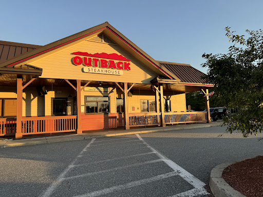 Outback Steakhouse - Steakhouse in Lowell, Massachusetts
