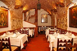 Las Cuevas de Luis Candelas · Restaurant image