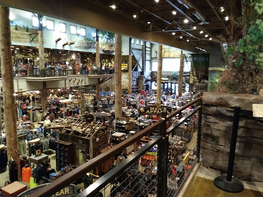 Sporting Goods Store «Bass Pro Shops», reviews and photos, 3629 Outdoor Sportsman Pl, Kodak, TN 37764, USA