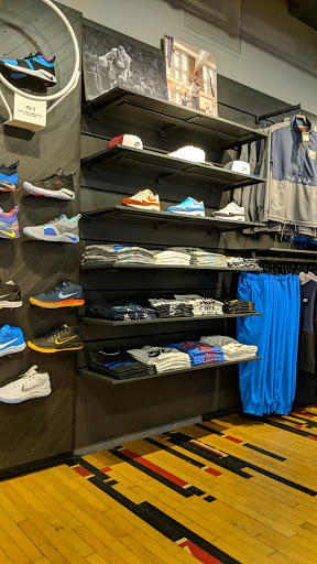 Clothing Store «Nike San Francisco», reviews and photos, 278 Post St, San Francisco, CA 94108, USA