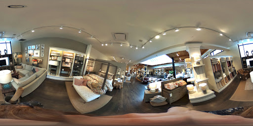 Furniture Store «Pottery Barn», reviews and photos, 1415 4th St, Santa Monica, CA 90401, USA