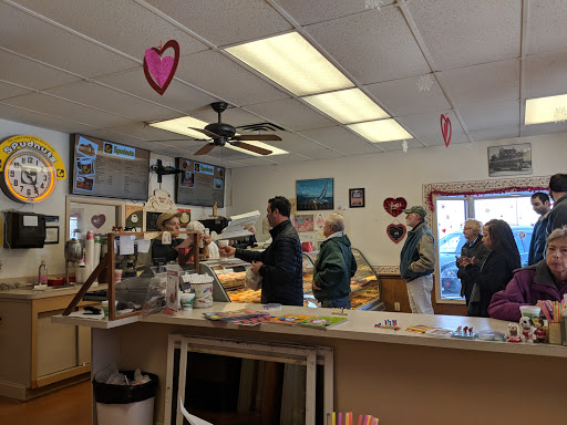 Donut Shop «Spudnuts Shop», reviews and photos, 6930 Center St, Mentor, OH 44060, USA