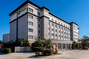 Holiday Inn Baton Rouge College Drive I-10, an IHG Hotel image