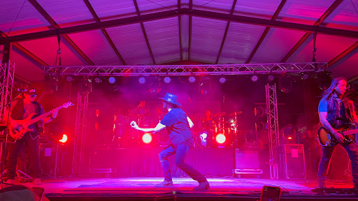 Bar «The Roundup Outdoor Music Venue», reviews and photos, 531 FM 3351, Boerne, TX 78006, USA