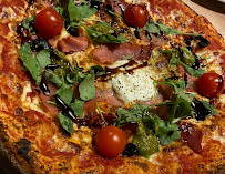 Plats et boissons du Pizzas à emporter PizzBourg à Boffres - n°4