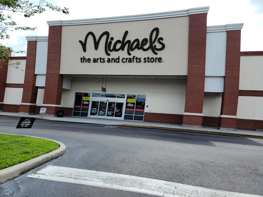 Craft Store «Michaels», reviews and photos, 229 W Alexander St, Plant City, FL 33563, USA
