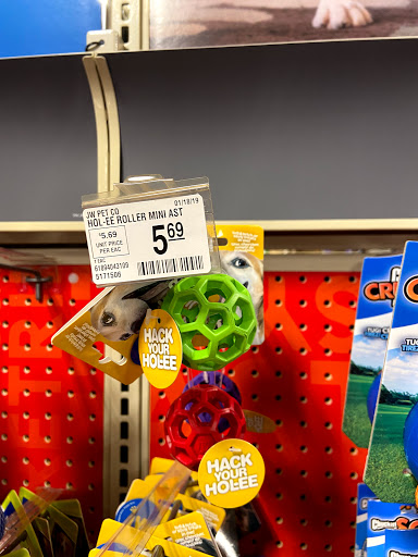 Pet Supply Store «PetSmart», reviews and photos, 1521 Golden Gate Plaza, Mayfield Heights, OH 44124, USA
