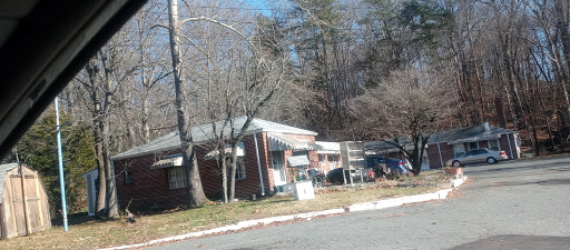 Tack Shop «The Horse Barn Tack Shop», reviews and photos, 252 Cambridge St, Fredericksburg, VA 22405, USA