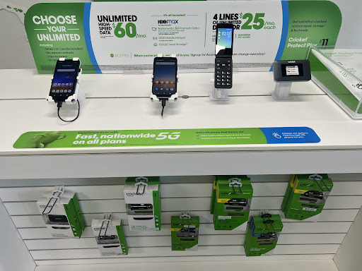 Cell Phone Store «Cricket Wireless Authorized Retailer», reviews and photos, 4425 W Ashlan Ave #107, Fresno, CA 93722, USA